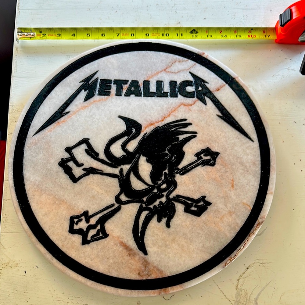 Metallica Round ONYX  Art